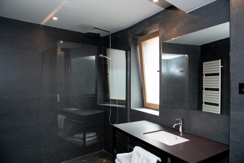Hotel Roya Espot Dış mekan fotoğraf