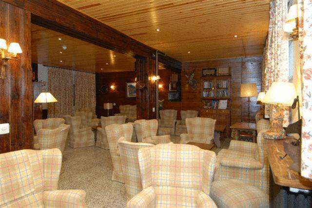 Hotel Roya Espot Dış mekan fotoğraf